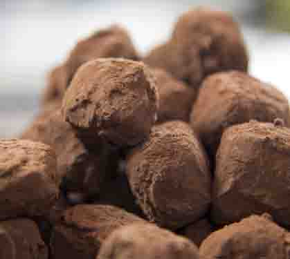 Truffes au chocolat et amandes - Recette - Maximag.fr